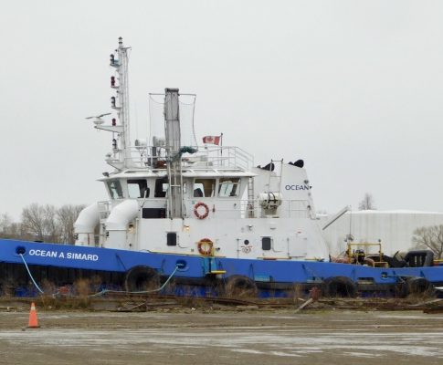 Oshawa Harbour – OCEAN A. SIMARD & FEDERAL BRISTOL